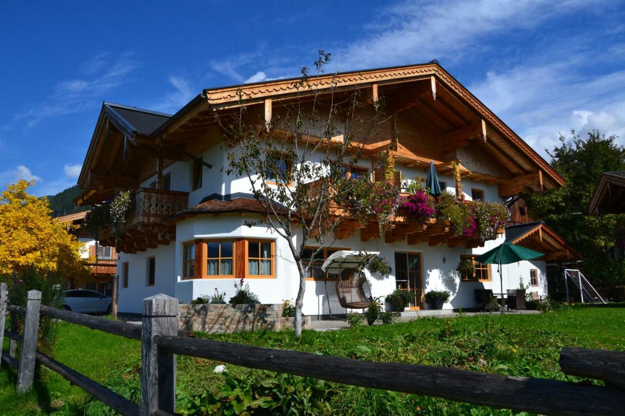 Appartement Herzog Saalfelden ภายนอก รูปภาพ