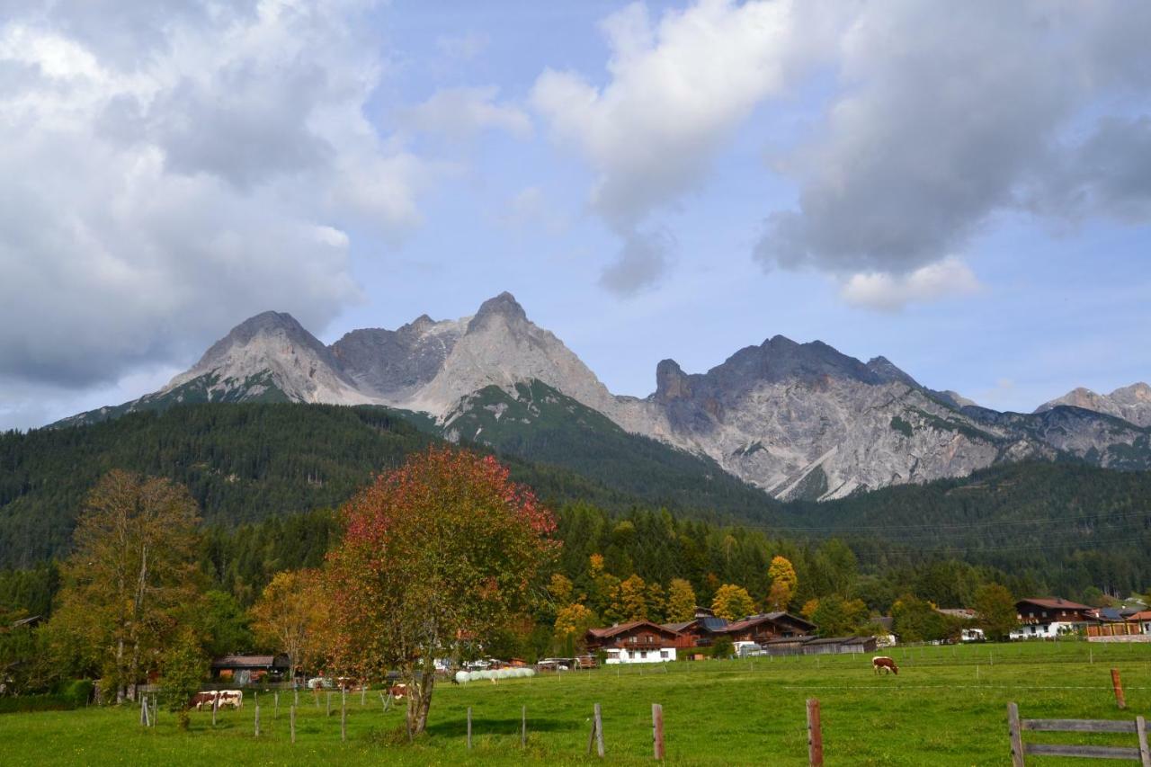 Appartement Herzog Saalfelden ภายนอก รูปภาพ