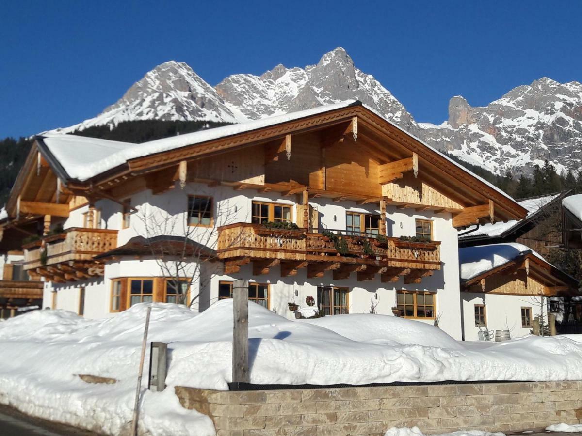 Appartement Herzog Saalfelden ภายนอก รูปภาพ