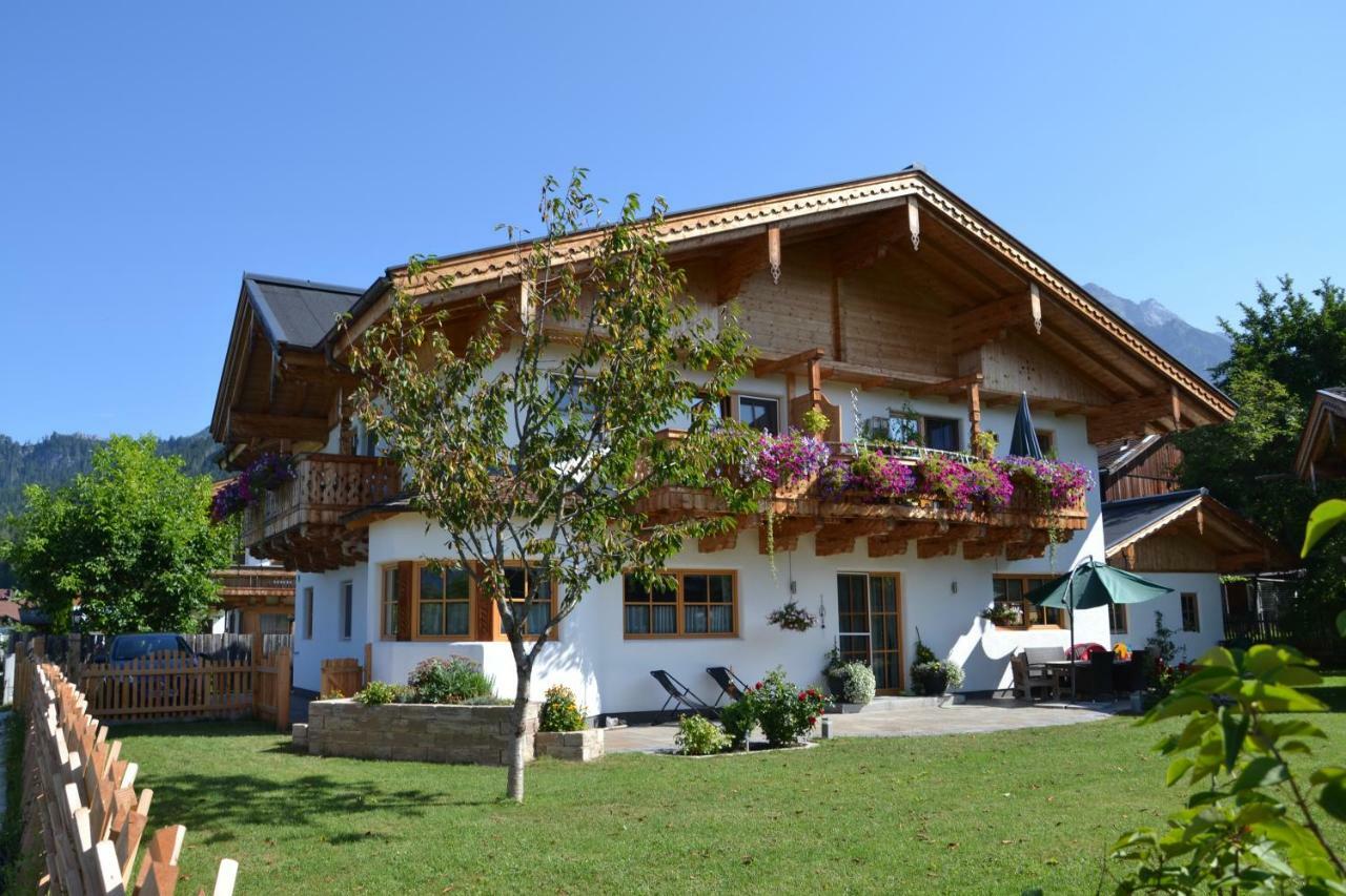 Appartement Herzog Saalfelden ภายนอก รูปภาพ
